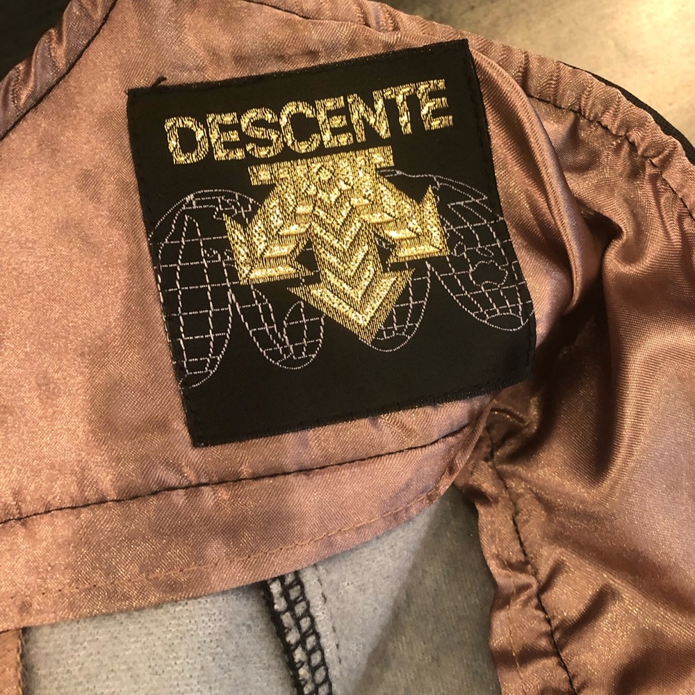 Descente Woman’s Ski Pants - Picture 9 of 16